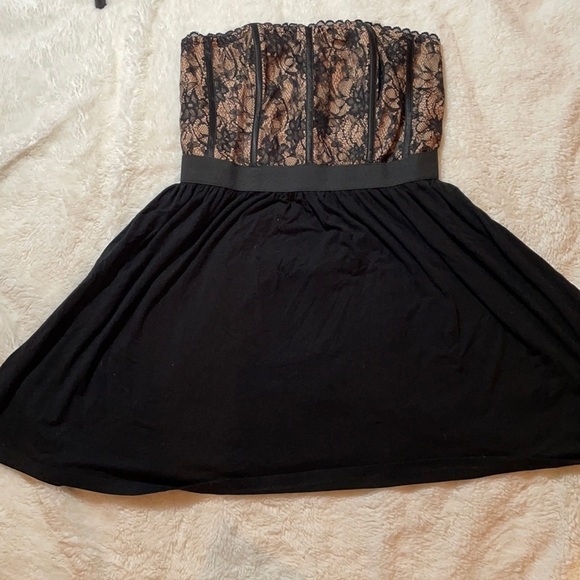 Black Lace Elle‎ Dress - Picture 1 of 5